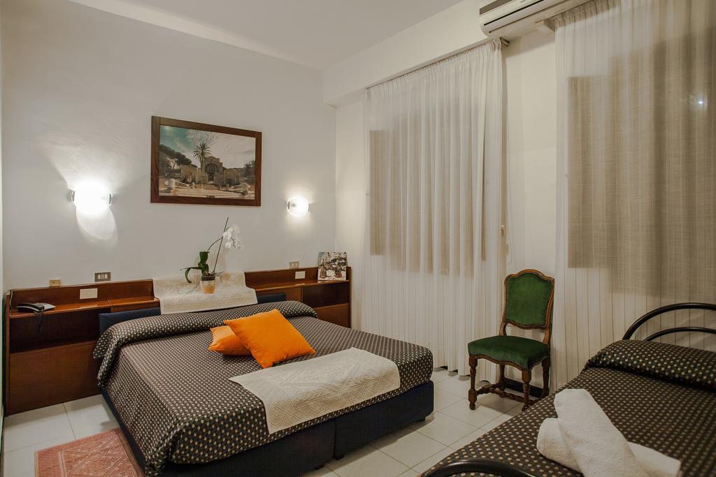 Hotel La Terrazza Cagliari Quarto foto